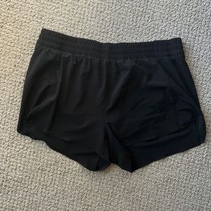 Athleta Hustle 3” Short